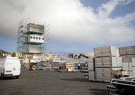 La obra de preparación del carnaval en el Parque queda desierta y retrasa más el escenario