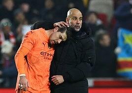 El enfado de Guardiola con el portero suplente del City: «¡Si te sacan amarilla, la aceptas!»