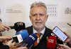 Torres pide al PP que rectifique y no deje «en la estacada» a Canarias con los menores