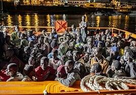 Salvan a 146 migrantes en Canarias, tras el trágico naufragio en aguas próximas a Marruecos