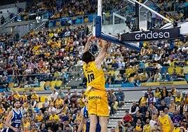 El Granca quiere resarcirse en una cancha de estreno