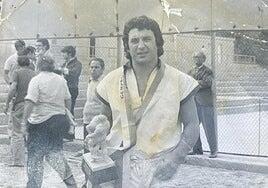 La lucha despide a Paco «El peluquero»