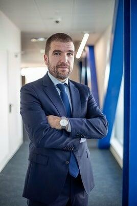 Javier Escribano releva a su hermano como presidente del grupo de defensa EM&E tras su salida a Indra