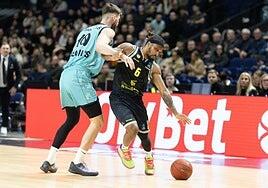 El Dreamland Gran Canaria tropieza en Lituania y se deja la segunda posición (88-76)