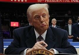 Trump recibe su primer revés al bloquear un juez la orden que ponía fin a la ciudadanía por nacimiento