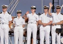 Elcano y Leonor dicen adiós a Las Palmas de Gran Canaria