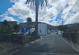 Gran aparcamiento de estreno en Haría