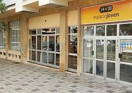 El PP critica la paralización de la reforma del Espacio Joven del Obelisco