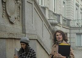 La fiscal de Madrid declara que 500 personas tuvieron acceso al correo del novio de Ayuso