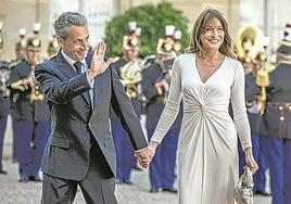 La alargada sombra de Nicolas Sarkozy