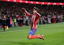 Giuliano comanda una manita hacia semifinales como antesala del derbi