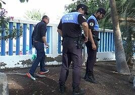 El ayuntamiento de Mogán inicia la investigación por el envenenamiento de hasta 15 perros en Arguineguín