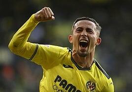 Yeremy Pino y Sergi Cardona: fuego amigo en el Villarreal