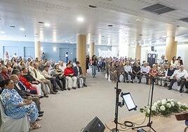 Flores por llevar 50 años o más de vidas compartidas