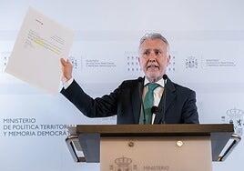 Torres presenta públicamente pruebas para desmentir que estuviera en el piso de «señoritas» de Aldama