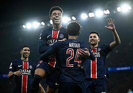 El PSG arrasa, el Dortmund cumple el expediente y la Juve cae