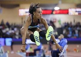 Ana Peleteiro regresa a tiempo