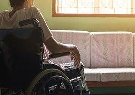 La sanidad británica empeora a enfermos de esclerosis al administrarles un fármaco más barato para ahorrar