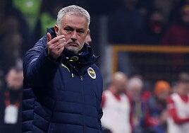 El Galatasaray denuncia a Mourinho por racismo