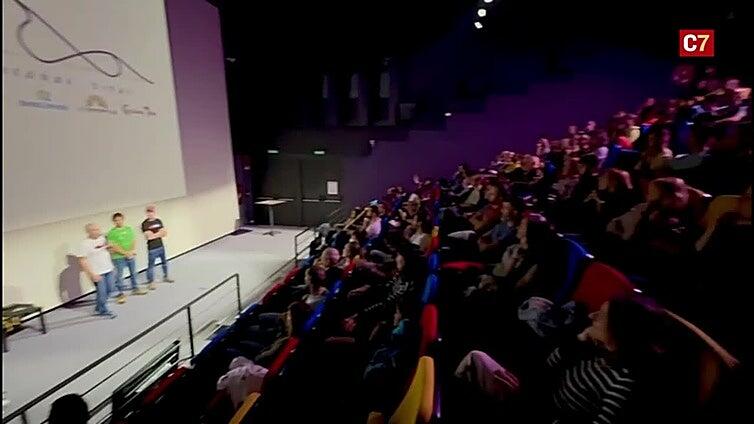 Conferencia de escalada y alpinismo de los hermanos Pou en el museo Elder