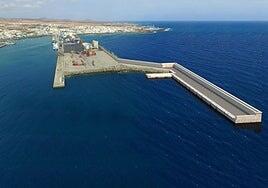 Fuerteventura: Un dique para aumentar el atraque de contenedores y combustible