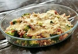 Deliciosa receta de brócoli gratinado con bacon y frutos secos: un plato irresistible para sorprender