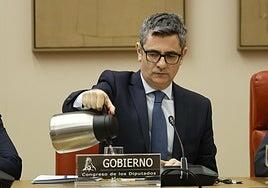 La comparecencia de Bolaños en el Congreso acaba en guerra por la dana y las «putas» de Ábalos