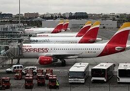 IAG dispara beneficios hasta 2.800 millones y plantea congelar Iberia Express por el conflicto con sus pilotos