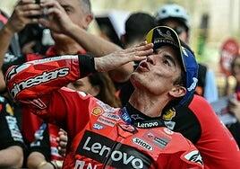 Marc Márquez arrasa al sprint y vuelve a liderar MotoGP casi 2.000 días después