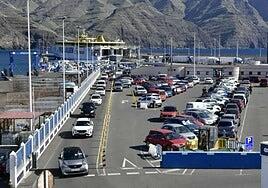 Puertos Canarios congela la solicitud de Naviera Armas de operar en Agaete