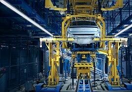 Bruselas insta a los gobiernos a dar ventajas fiscales al coche eléctrico