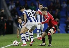 La Real revive ante el United gracias al VAR