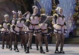 La fiesta de día absorbe el festival coreográfico infantil