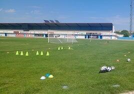 El árbitro de fútbol agredido por un padre en Burgos continúa hospitalizado