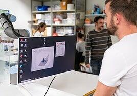 Crean un dispositivo que deshace las piedras del riñón en la mitad de tiempo