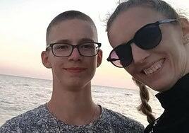 Buceadores voluntarios buscan a Arek, el menor polaco desaparecido hace 20 días en Tenerife