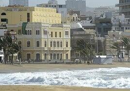 Canarias, en aviso amarillo este jueves por fuerte olaje