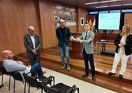 Ingenio estudia actualizar las tarifas del taxi entre un 11 y un 13% y crear un teléfono único