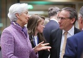 La UE retrasa dos semanas los aranceles de represalia a EE UU