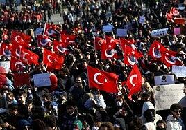 Turquía se prepara para un fin de semana de alta tensión