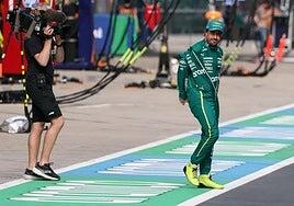 Alonso no sale del bucle: segundo KO en dos carreras