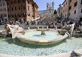 Muere una española al caer al vacío desde la escalinata de la Plaza de España en Roma
