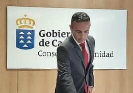El director del SCS no comparece en el Parlamento y la comisión de Sanidad pide justificación