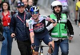 Roglic responde a Ayuso y es el nuevo líder de la Volta