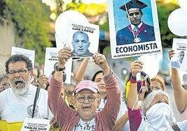 Doce presos políticos españoles en las infames cárceles de Venezuela