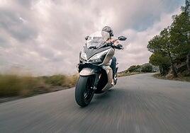 La gama Super Dink GT de Kymco se amplía con el regreso de la versión 350