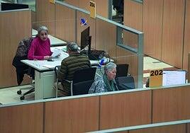 Los contribuyentes pierden 270 euros de media por ignorar las deducciones autonómicas en su declaración