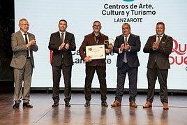 Un restaurante que, sin hipérboles, defiende desde su creación los detalles del regocijo de mesa y mantel