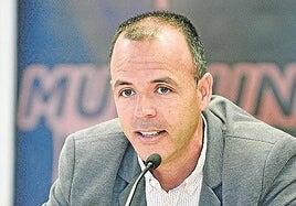 Ángel Víctor Torres nombra a Roberto García director de su gabinete