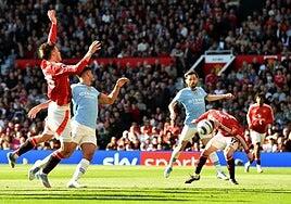 El derbi de Mánchester no contenta a nadie